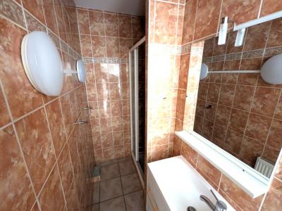 For sale 3 rooms 53 m2 Loire (42300) photo 4