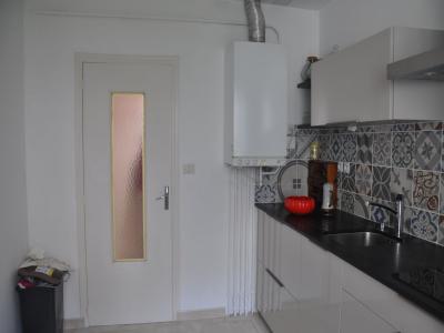 For sale 3 rooms 67 m2 Gers (32000) photo 3