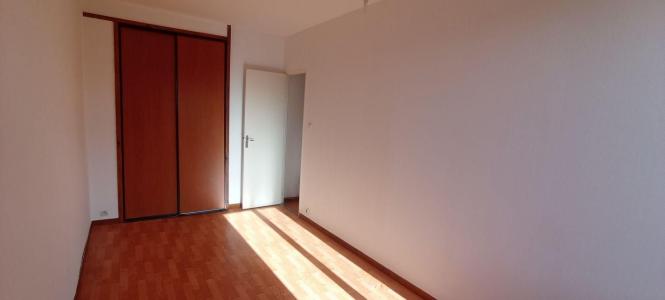For sale CHOLET 1 2 LUNE 2 rooms 39 m2 Maine et loire (49300) photo 3