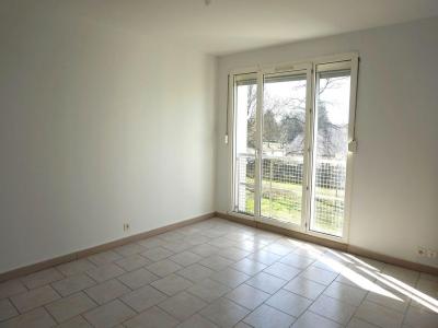 For sale SENS 2 rooms 41 m2 Yonne (89100) photo 0