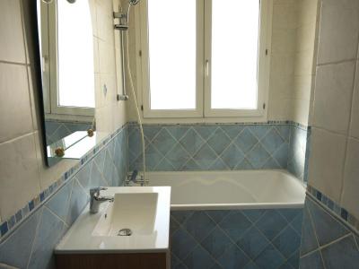 For sale SENS 2 rooms 41 m2 Yonne (89100) photo 4