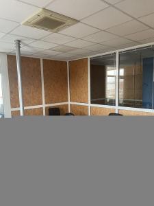 For sale ZONE INDUSTRIELLE 30 rooms 1385 m2 Aube (10600) photo 1