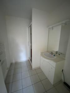 Acheter Appartement  740 euros