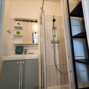For rent Marseille-5eme-arrondissement 1 room 20 m2 Bouches du Rhone (13005) photo 4