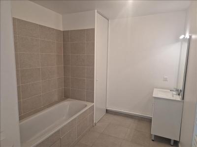 For rent Gargenville 2 rooms 40 m2 Yvelines (78440) photo 3
