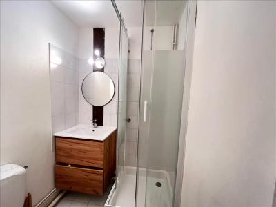 For rent Tours 1 room 26 m2 Indre et loire (37000) photo 4