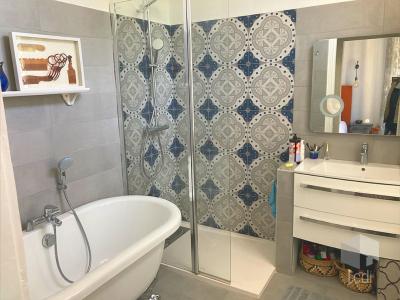 For sale Montelimar 14 rooms 295 m2 Drome (26200) photo 4