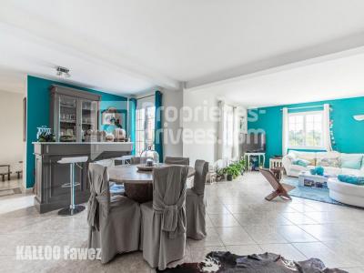 Acheter Maison 222 m2 Coudray-montceaux