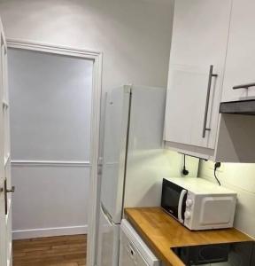 Louer Appartement Paris-18eme-arrondissement Paris