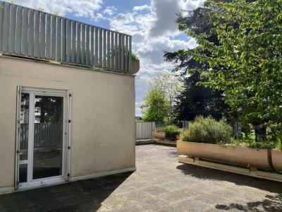 For rent Montreuil-bellay 4 rooms 90 m2 Maine et loire (49260) photo 2