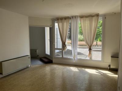 For rent Montreuil-bellay 4 rooms 90 m2 Maine et loire (49260) photo 4