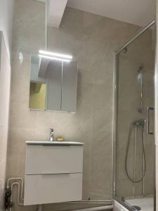 For rent Chatillon 1 room 31 m2 Hauts de Seine (92320) photo 0