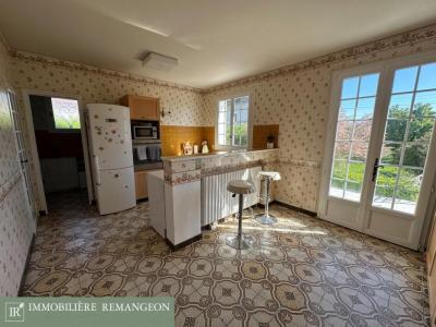 For sale Vierzon 4 rooms 112 m2 Cher (18100) photo 3
