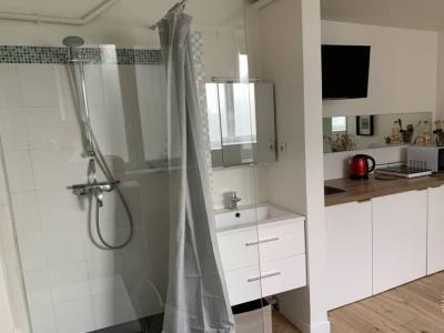 For rent Neuilly-sur-seine 1 room 14 m2 Hauts de Seine (92200) photo 3