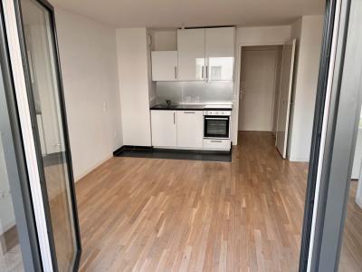 For rent Rueil-malmaison 2 rooms 44 m2 Hauts de Seine (92500) photo 0