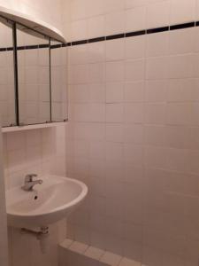 For rent Paris-5eme-arrondissement 2 rooms 34 m2 Paris (75005) photo 4
