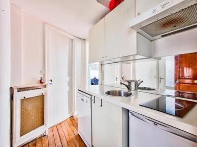 For rent Paris-18eme-arrondissement 2 rooms 29 m2 Paris (75018) photo 2