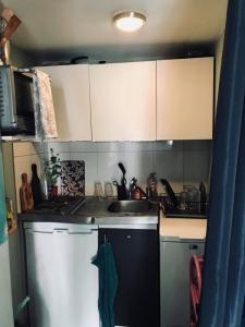 For rent Paris-11eme-arrondissement 1 room 13 m2 Paris (75011) photo 3