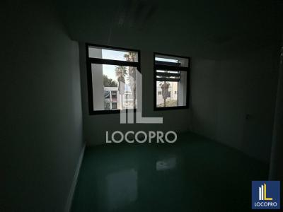 Louer Bureau Cagnes-sur-mer 112908 euros