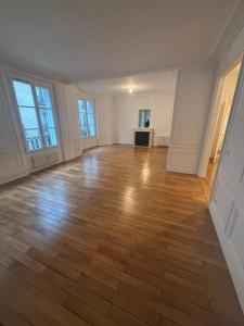 For rent Neuilly-sur-seine 4 rooms 124 m2 Hauts de Seine (92200) photo 0