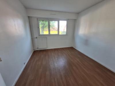 For sale Noisy-le-grand 2 rooms 44 m2 Seine saint denis (93160) photo 1