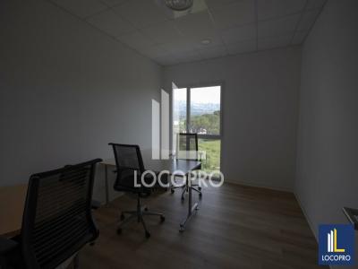 For rent Rousset 136 m2 Bouches du Rhone (13790) photo 4
