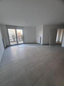 For rent Pringy 3 rooms 64 m2 Seine et marne (77310) photo 2