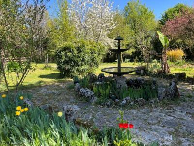 For sale Ruffec 6 rooms 155 m2 Charente (16700) photo 4