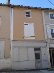 For sale Ruffec 5 rooms 127 m2 Charente (16700) photo 3