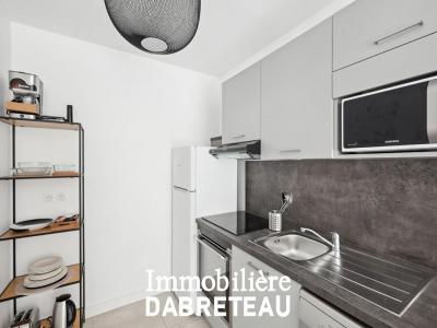 Louer Appartement Lyon-3eme-arrondissement Rhone