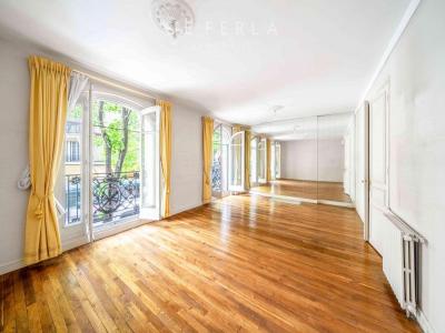 For sale Paris-15eme-arrondissement 4 rooms 86 m2 Paris (75015) photo 0