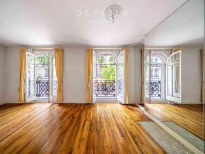 For sale Paris-15eme-arrondissement 4 rooms 86 m2 Paris (75015) photo 1