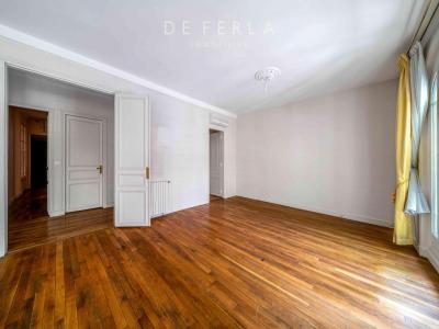 For sale Paris-15eme-arrondissement 4 rooms 86 m2 Paris (75015) photo 4