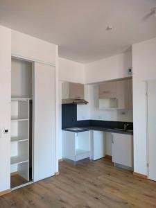 For rent Nantes 2 rooms 40 m2 Loire atlantique (44300) photo 0