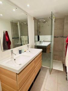 For sale Brest 6 rooms 115 m2 Finistere (29200) photo 3