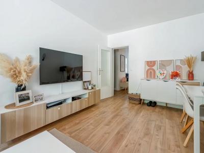 For sale Livry-gargan 3 rooms 69 m2 Seine saint denis (93190) photo 2