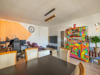 For sale Lyon-8eme-arrondissement 4 rooms 89 m2 Rhone (69008) photo 4