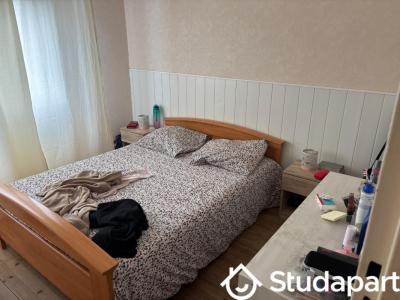 For rent Begles 1 room 70 m2 Gironde (33130) photo 1