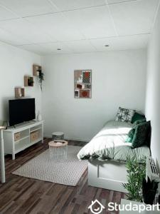 For rent Maubeuge 1 room 24 m2 Nord (59600) photo 0