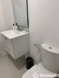 For rent Maubeuge 1 room 24 m2 Nord (59600) photo 3