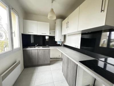 For rent Vigneux-sur-seine 3 rooms 58 m2 Essonne (91270) photo 0