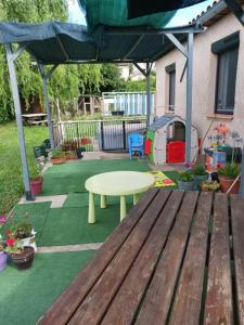 For sale Poet 4 rooms 77 m2 Hautes alpes (05300) photo 1