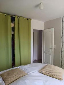 For sale Poet 4 rooms 77 m2 Hautes alpes (05300) photo 3