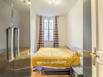 For sale Marseille-6eme-arrondissement 3 rooms 60 m2 Bouches du Rhone (13006) photo 3