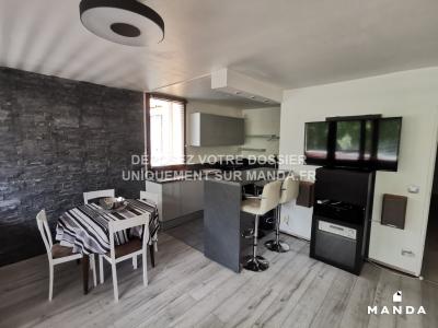 For rent Lyon-7eme-arrondissement 3 rooms 69 m2 Rhone (69007) photo 2