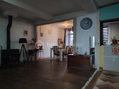 For sale Mayenne 6 rooms 212 m2 Mayenne (53100) photo 3