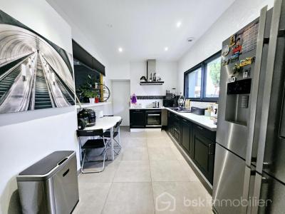 For sale Montauban 4 rooms 128 m2 Tarn et garonne (82000) photo 0