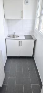 For rent Stains 1 room 24 m2 Seine saint denis (93240) photo 3