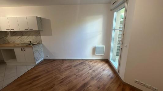 For rent Argenteuil 1 room 25 m2 Val d'Oise (95100) photo 2