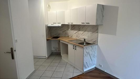 For rent Argenteuil 1 room 25 m2 Val d'Oise (95100) photo 3